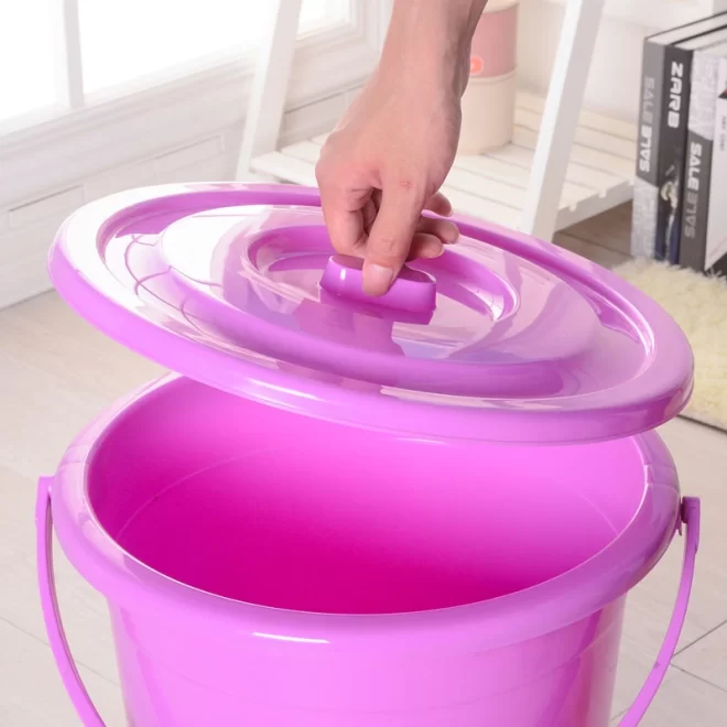 custom-plastic-buckets-with-handle-and-lid-5